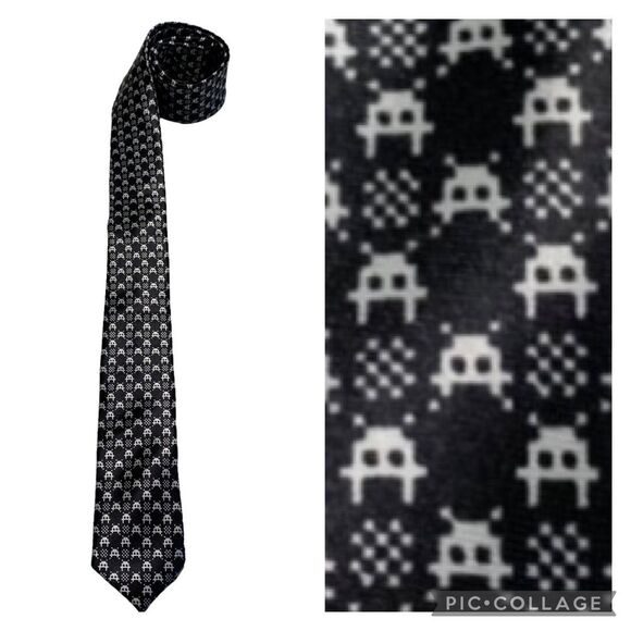 Black Tie Geek Space Invaders Video Game Atari Necktie Aliens 70s Tie - Picture 1 of 11